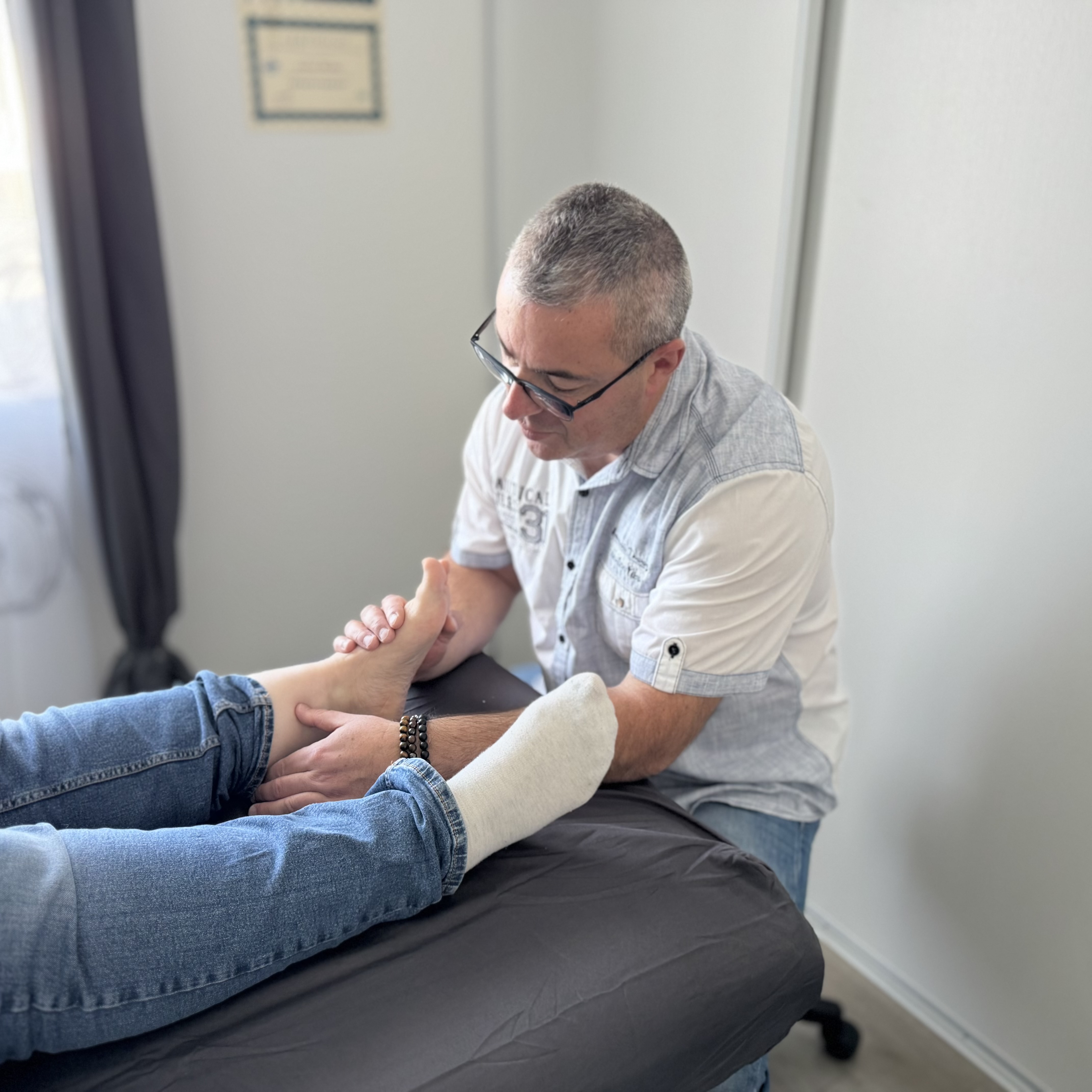 Anthony Brard - Magnétiseur Rebouteux - Praticien ORUS